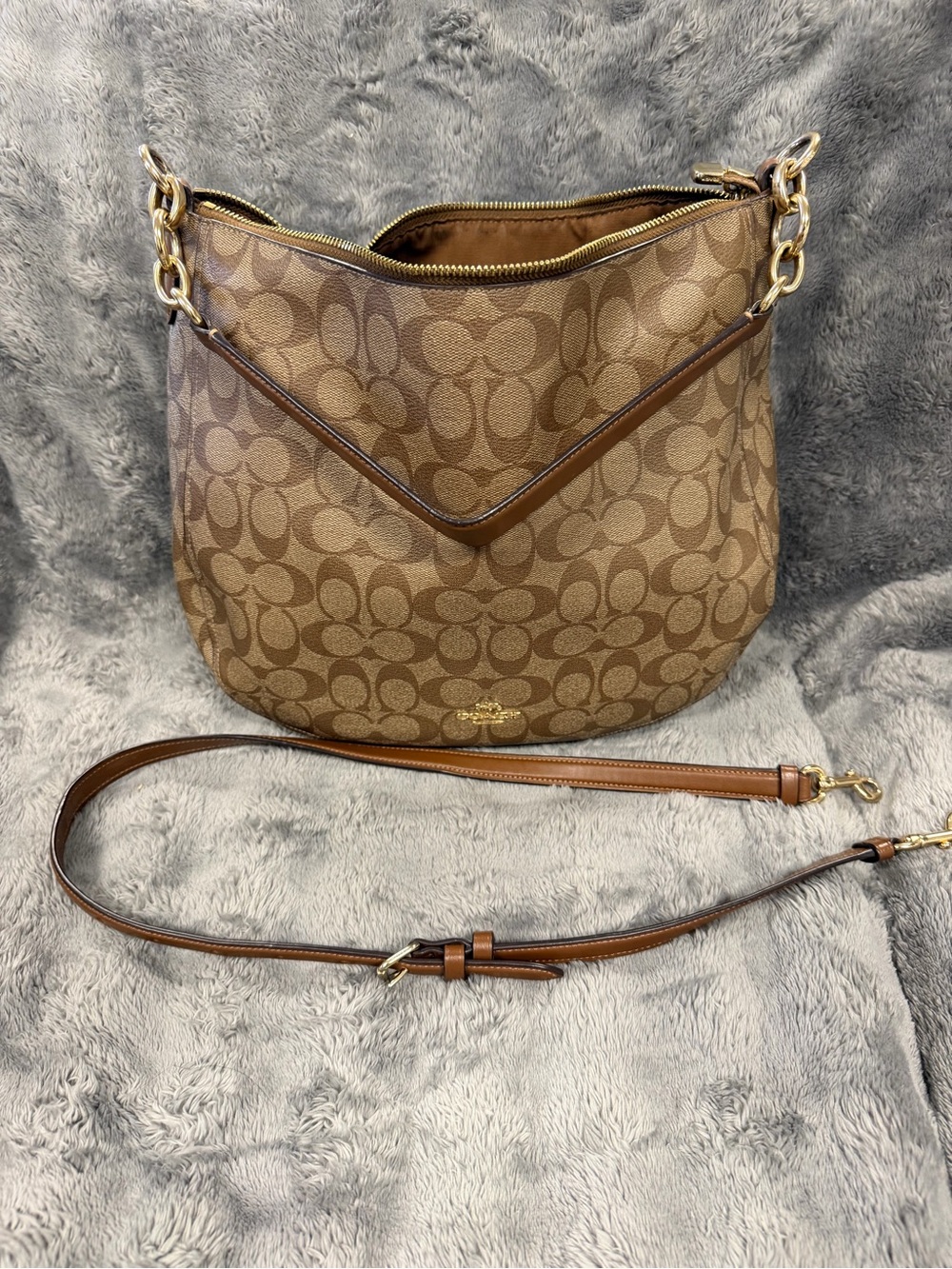 Coach Laurel Shoulder Bag